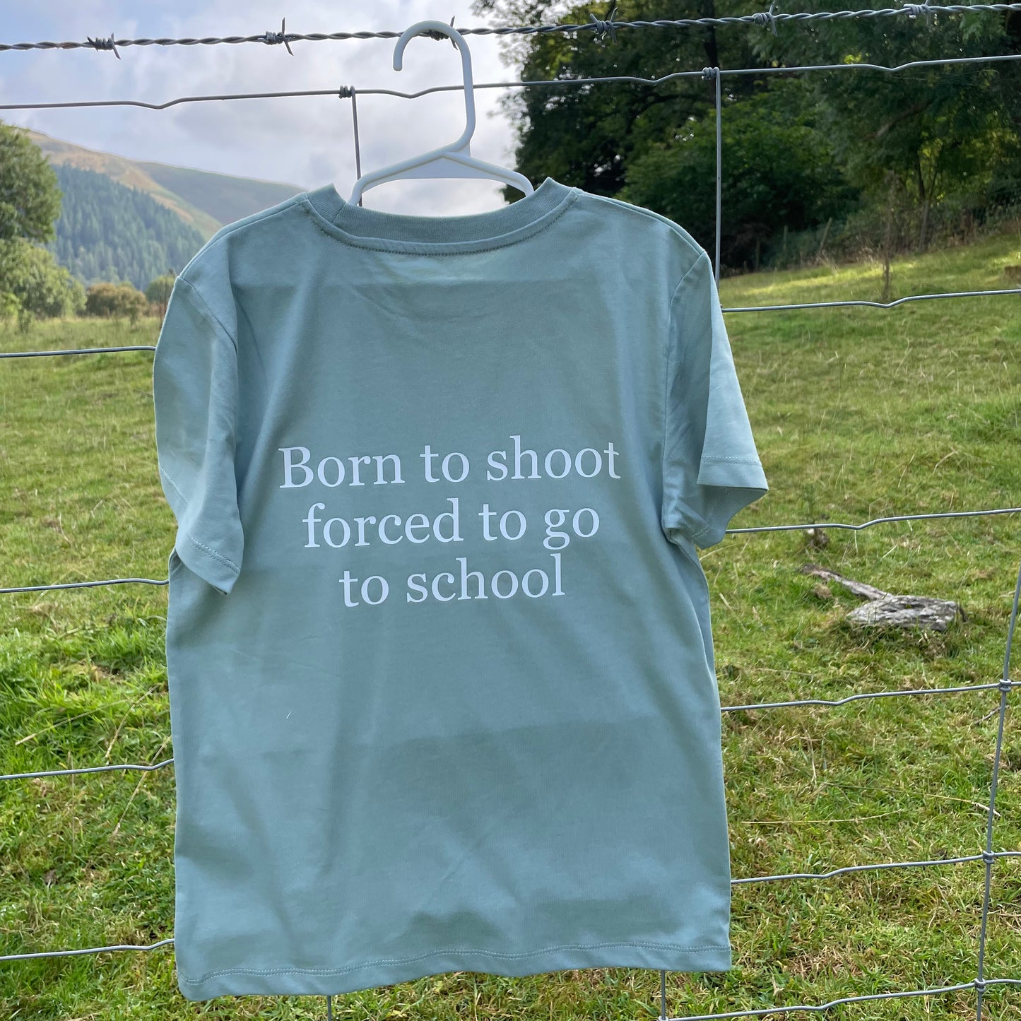 Born to shoot T-shirt