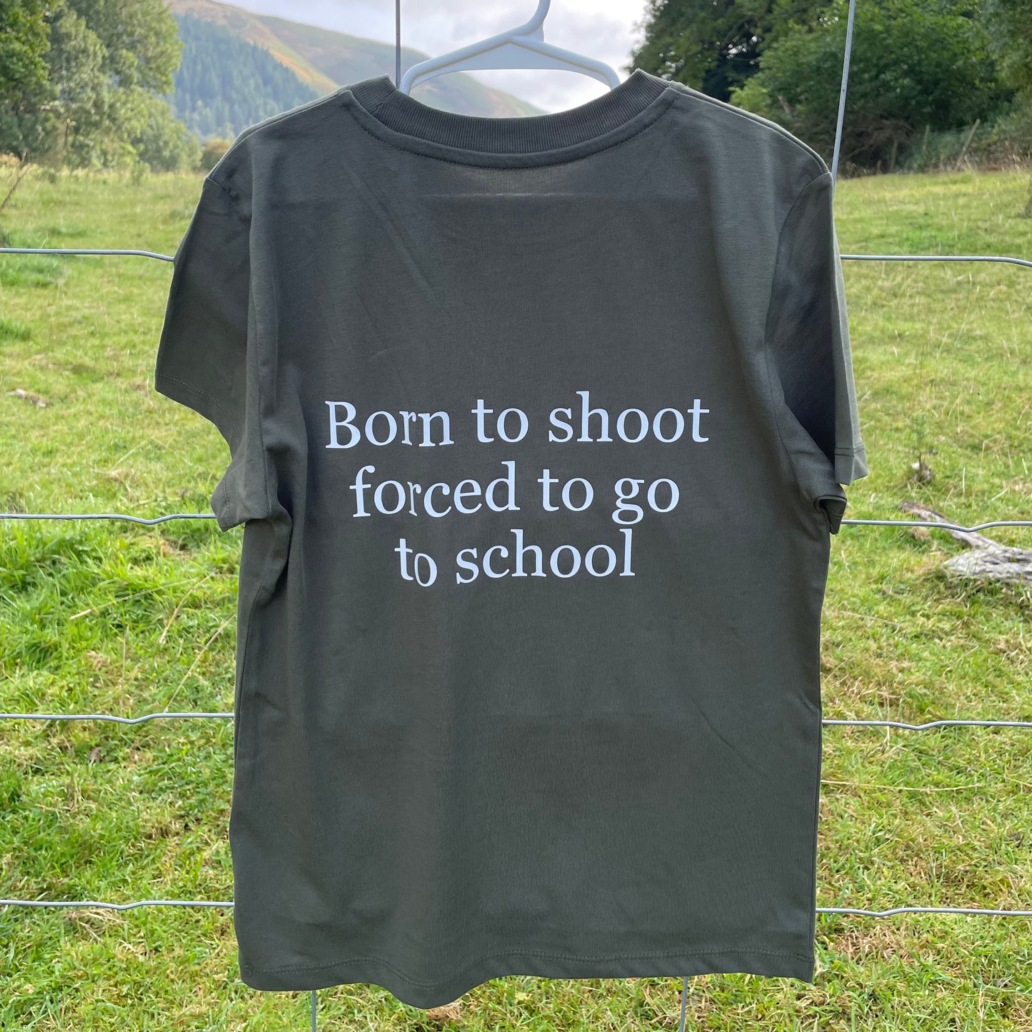 Born to shoot T-shirt