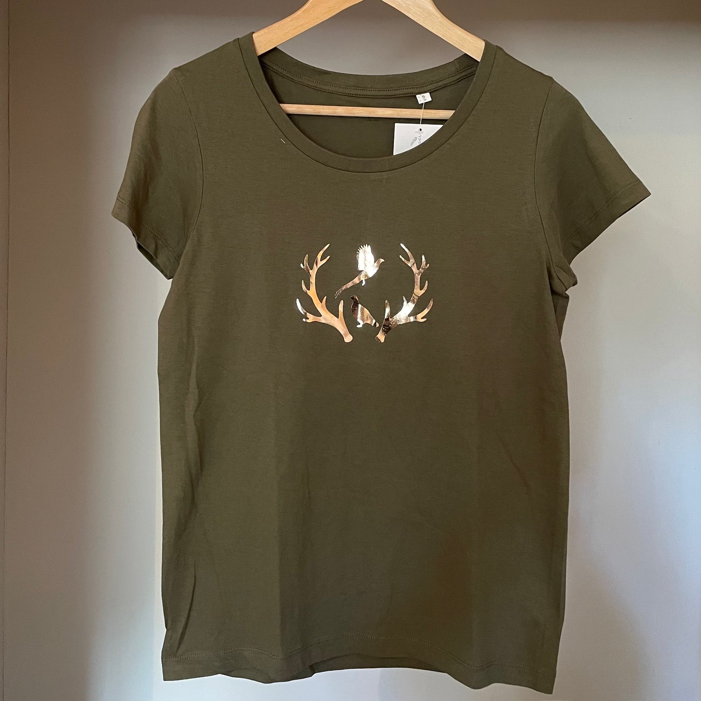 Ladies country pursuits t-shirt Small